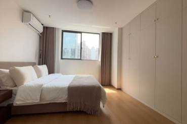 1BR Apartment near Caoyang Road Metro