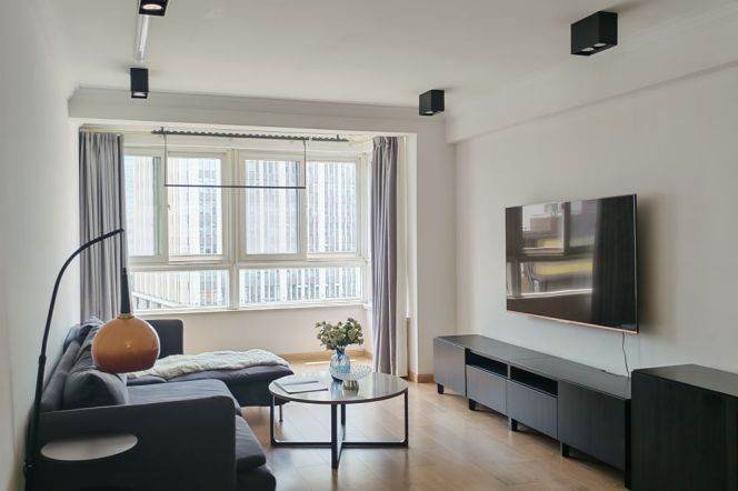 2BR Apartment in Jing'an