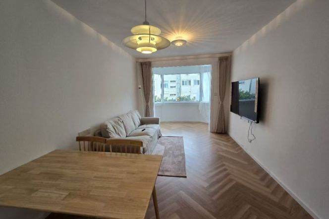 1BR Apartment at Wuzhong Building