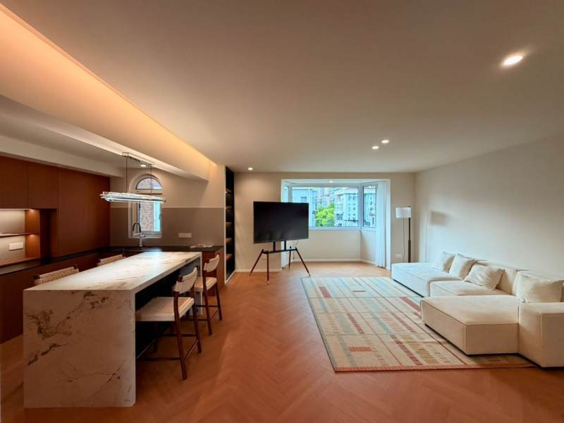 Housing image — Living Room