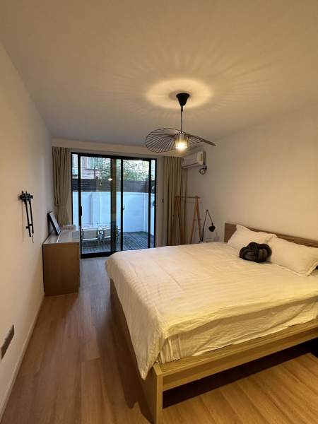 Housing image — Bedroom