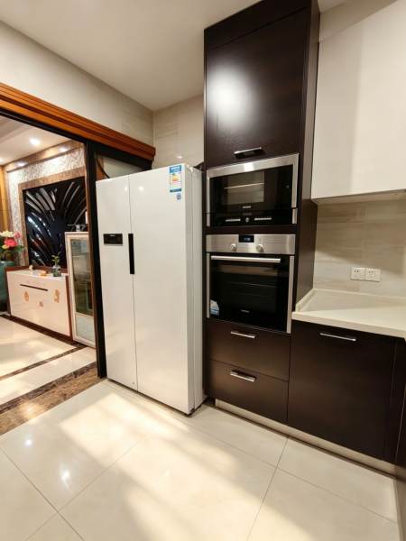 Housing image — Kitchen