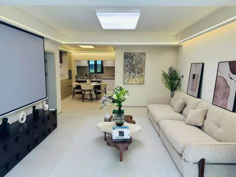 Housing image — Living Room