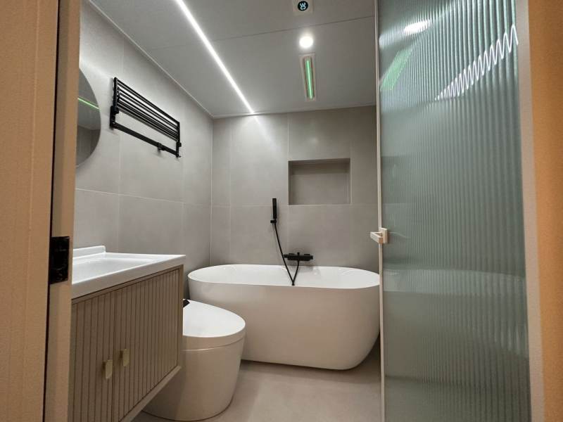 Housing image — Bathroom