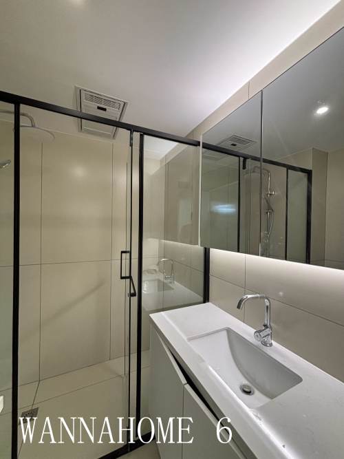 Housing image — Bathroom