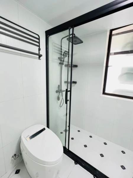 Housing image — Bathroom