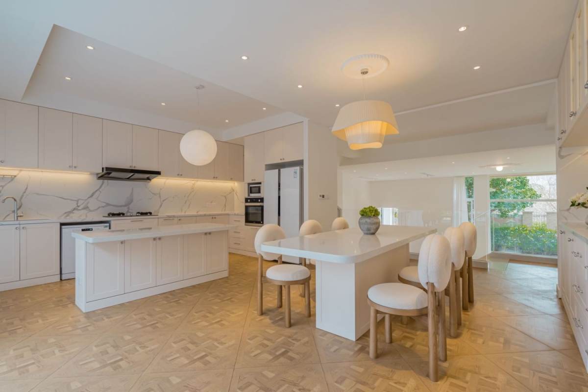 Housing image — Dining Area