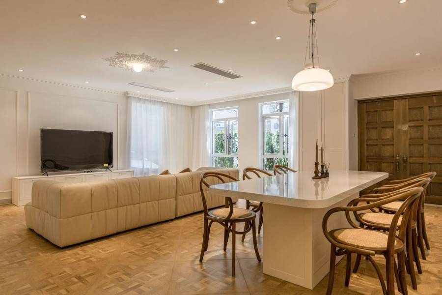 Housing image — Living Room