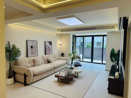 Housing image — Living Room