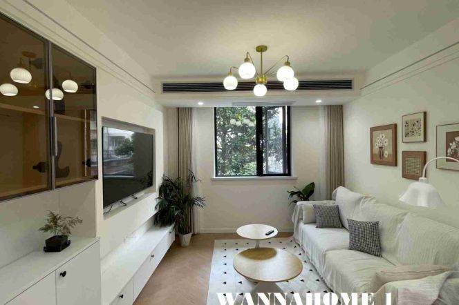 Bright 1BR Lane House in Jing'an (L7)