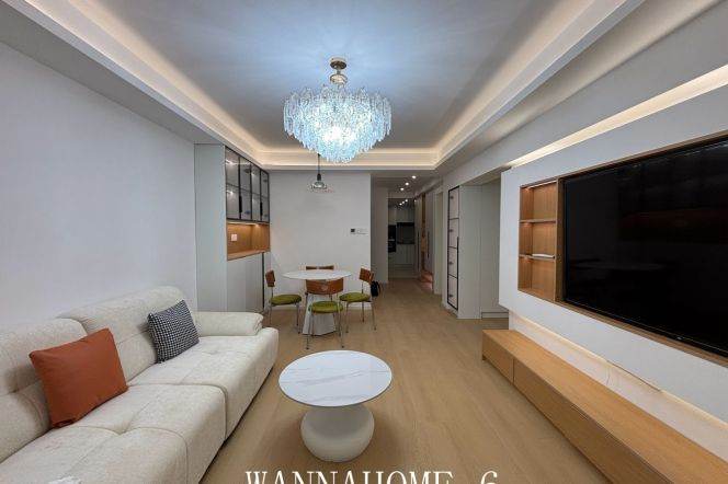 2BR Apartment in Jing'an