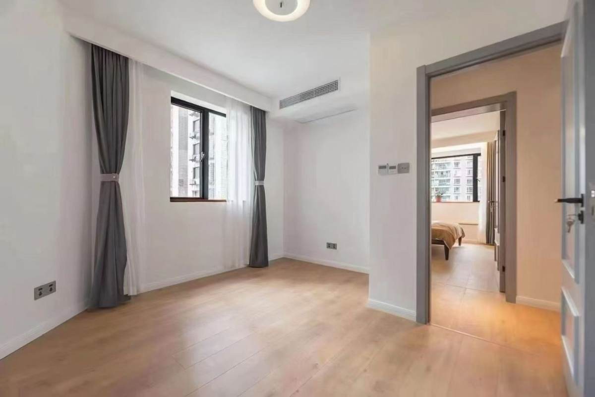 Housing image — Bedroom