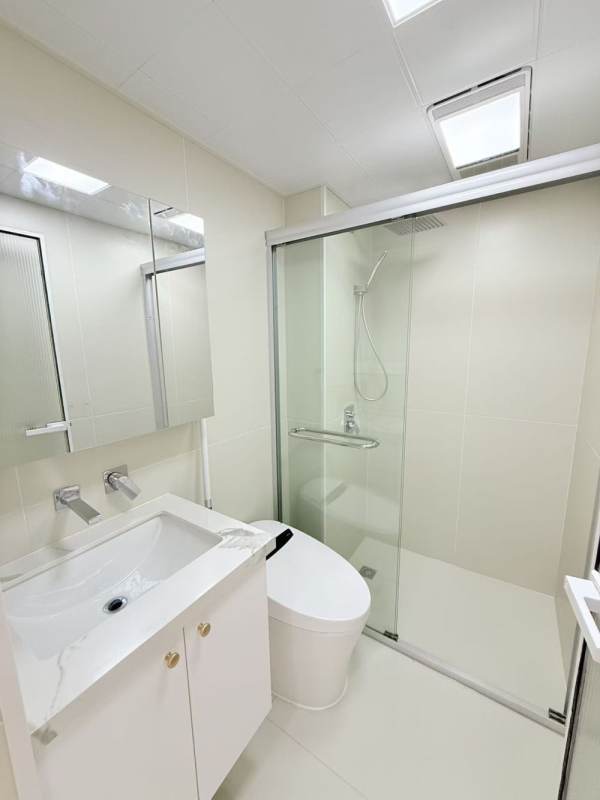 Housing image — Bathroom