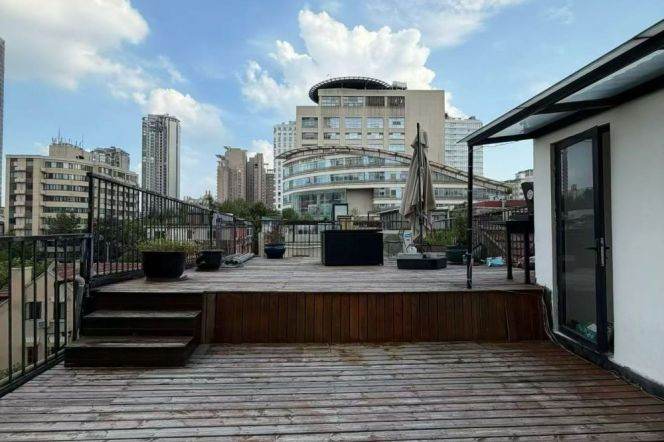 2BR Heritage Apartment near Changshu Rd Metro