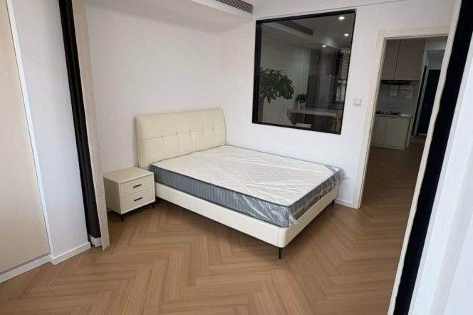 1BR Apartment near West Yan'An Rd Metro