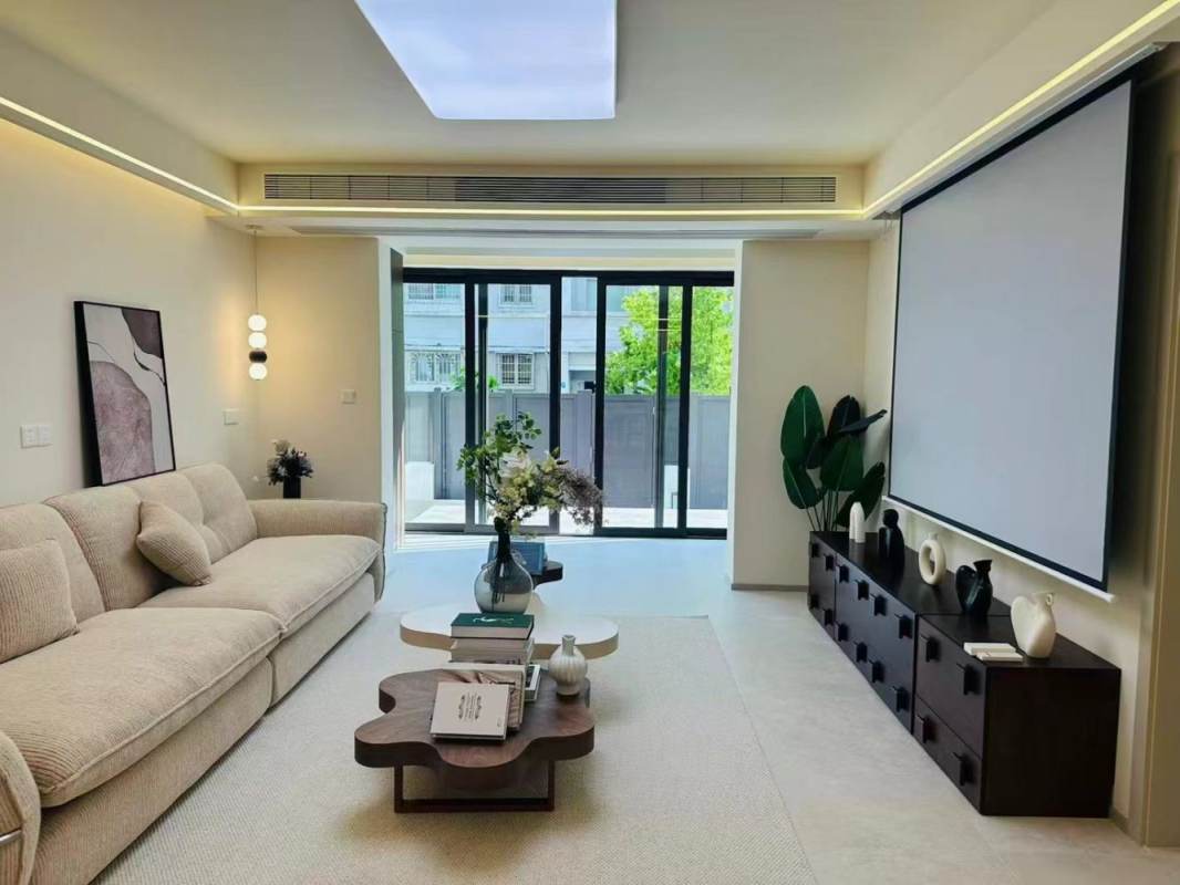 Housing image — Living Room