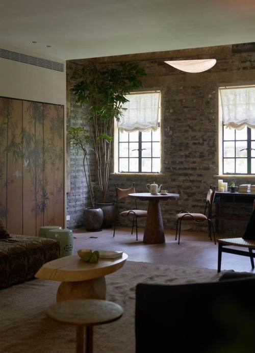 Housing image — Living Room