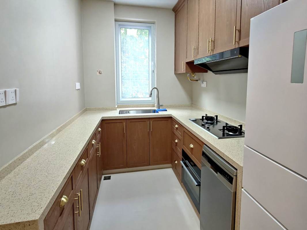 Housing image — Kitchen
