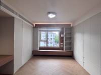 Housing image — Room