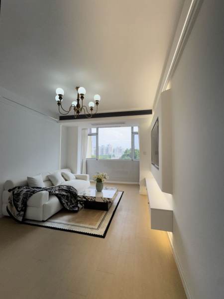 Housing image — Living Room