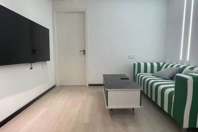 1BR Apartment in Jing'an