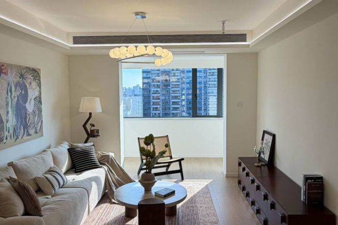 High-Floor 2BR Apartment near Dapuqiao Metro (L9)