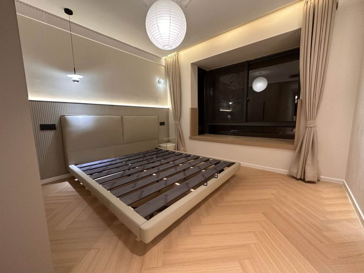 Housing image — Bedroom