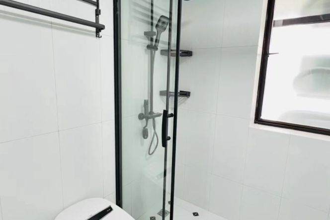 Modern Spacious 2BR Apartment in Old Xuhui