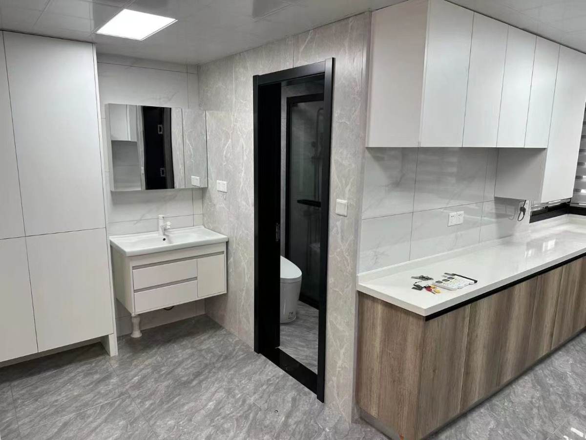 Housing image — Bathroom