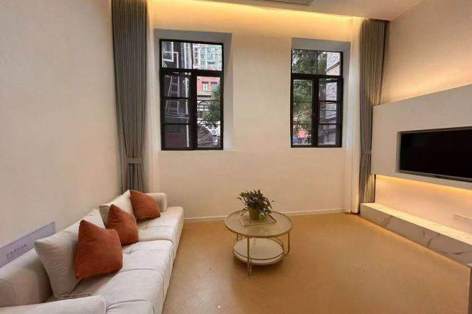 1BR Lane House in Jing'an (L2/L12/L13)