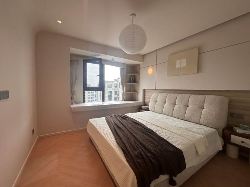 Housing image — Bedroom
