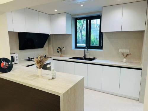 Housing image — Kitchen