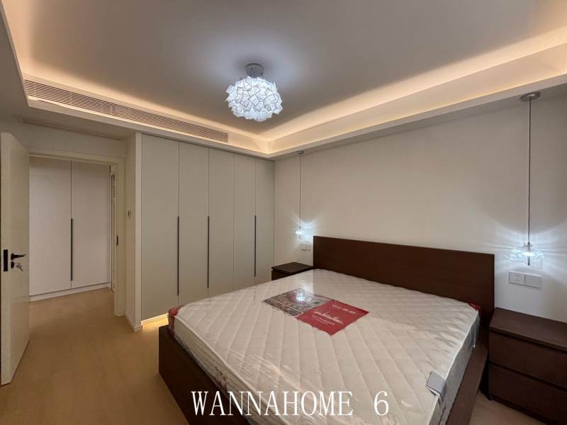 Housing image — Bedroom