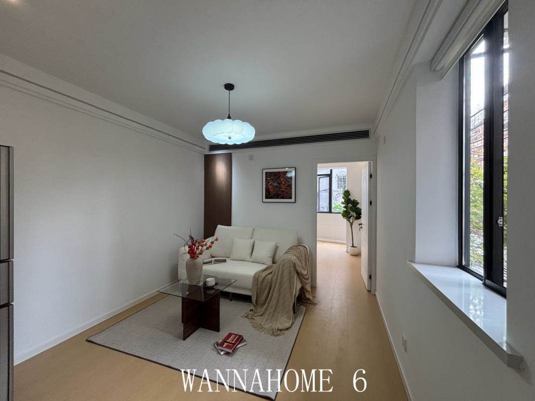 Housing image — Living Room