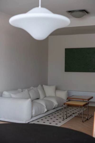 Housing image — Living Room