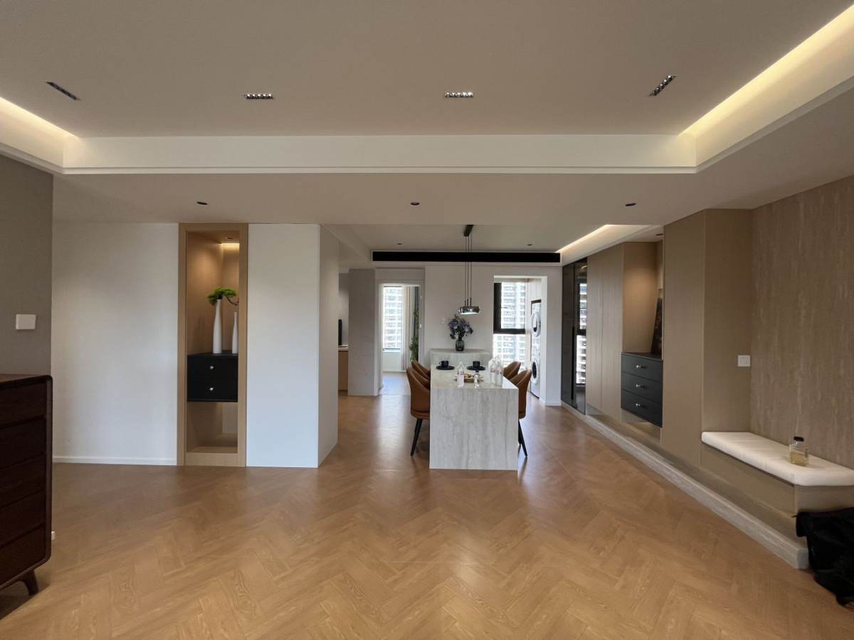 Housing image — Living Room