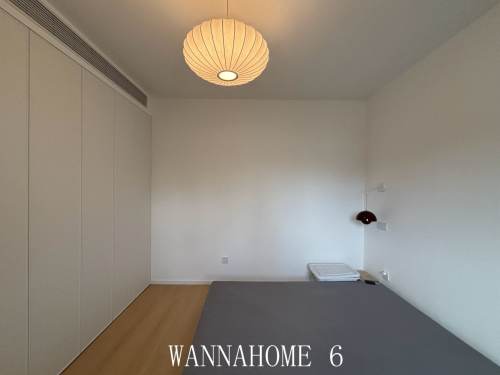 Housing image — Bedroom