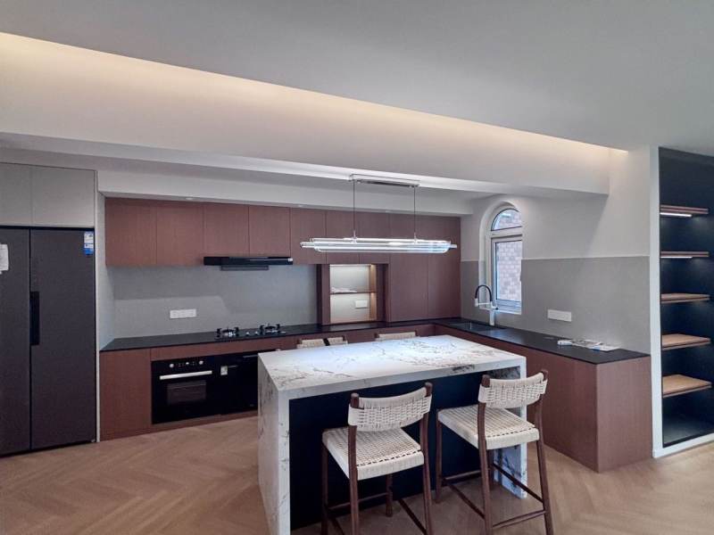 Housing image — Kitchen
