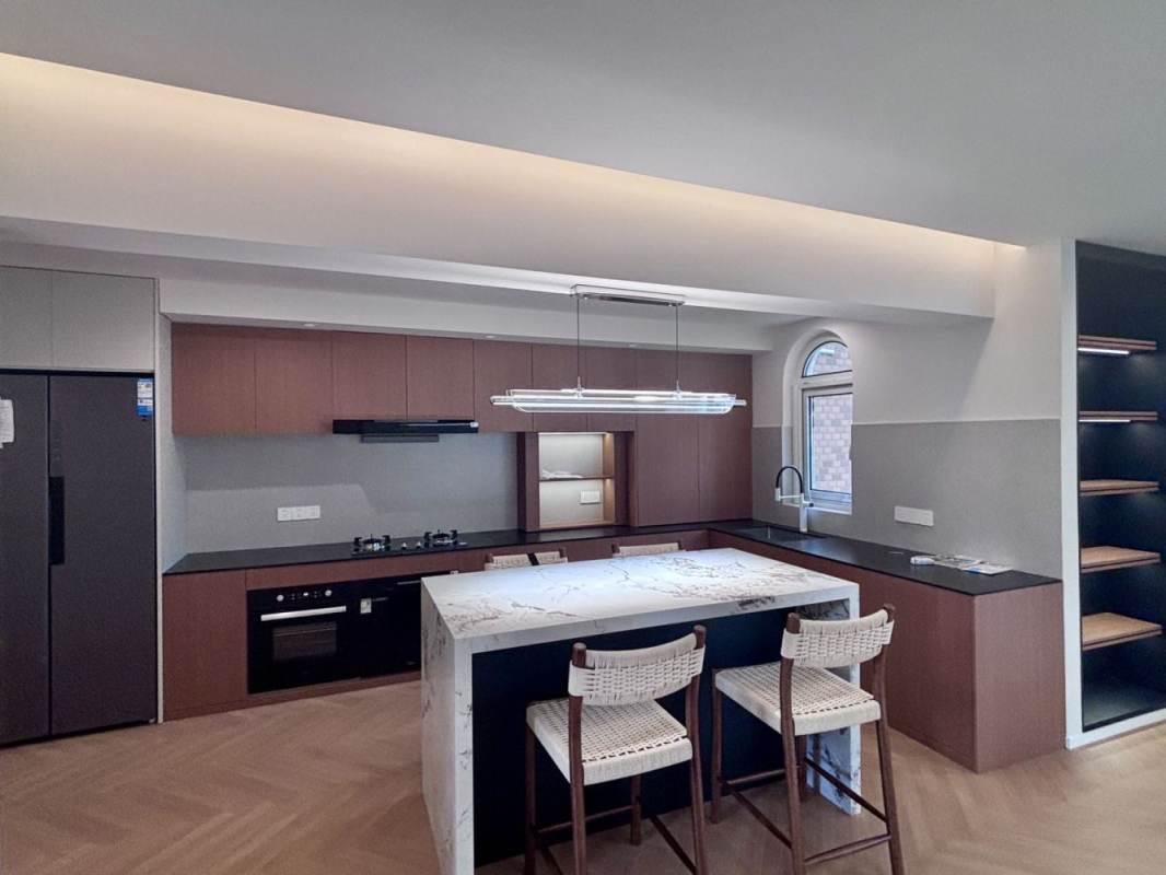 Housing image — Kitchen