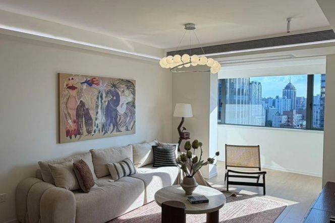 High-Floor 2BR Apartment near Dapuqiao Metro (L9)