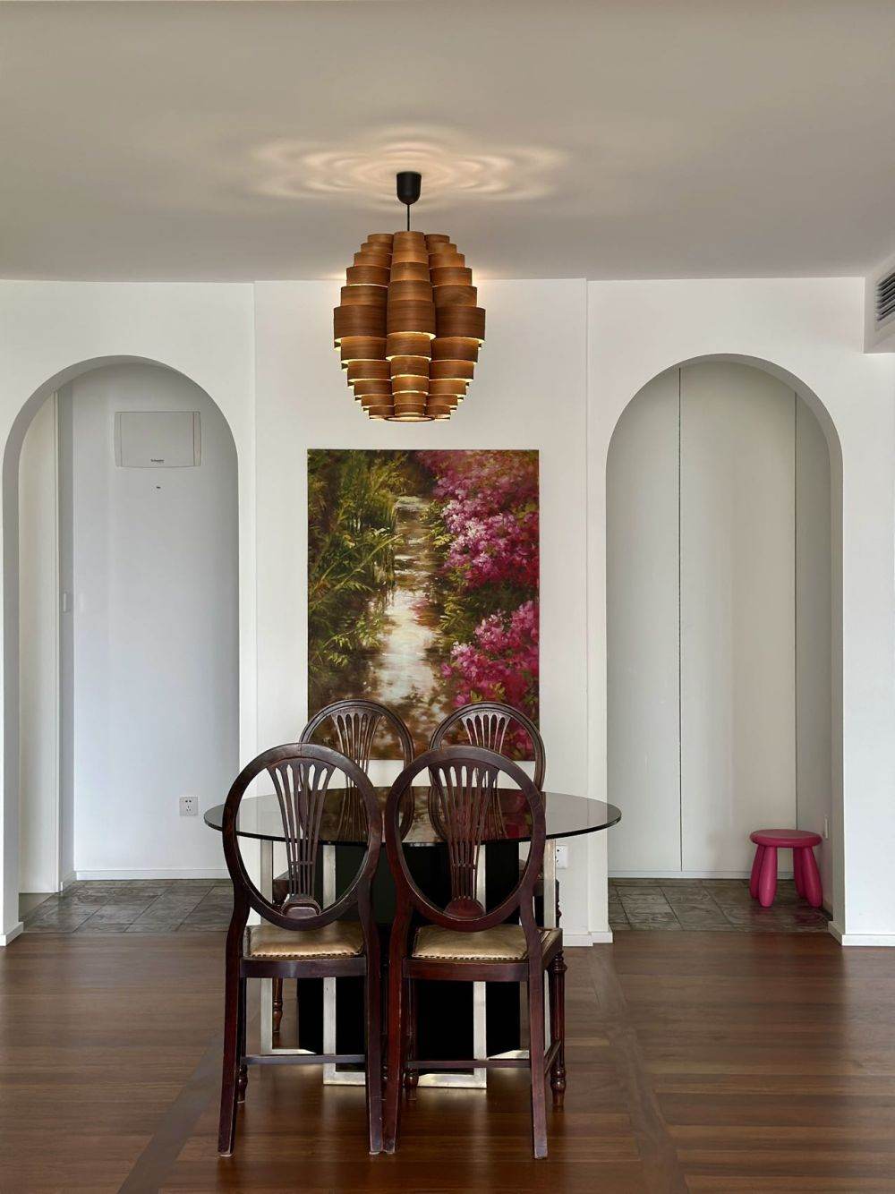 Housing image — Dining Area