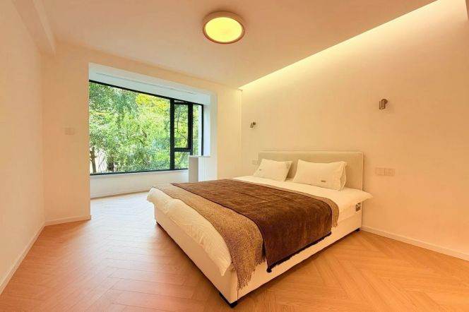 2BR Apartment at One Block (L1/L13)