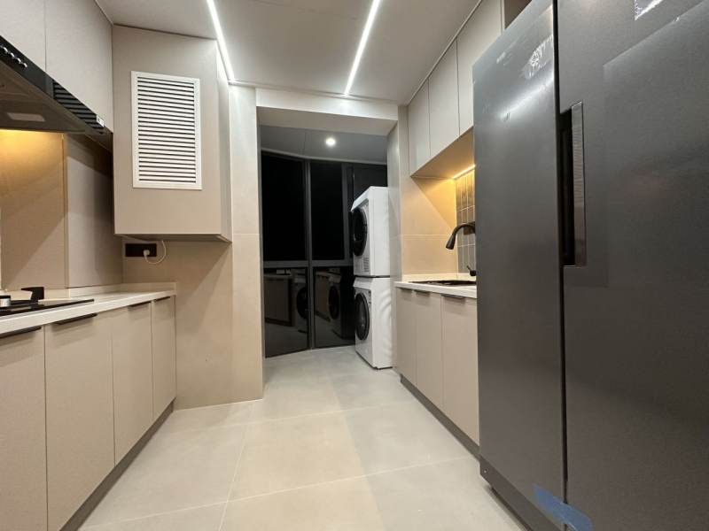 Housing image — Kitchen