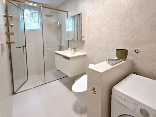 Housing image — Bathroom