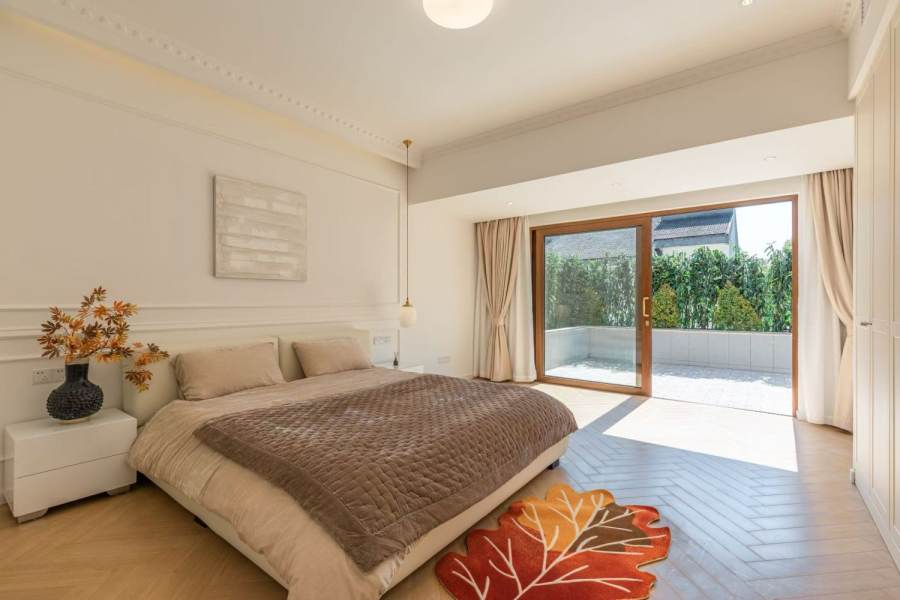 Housing image — Bedroom