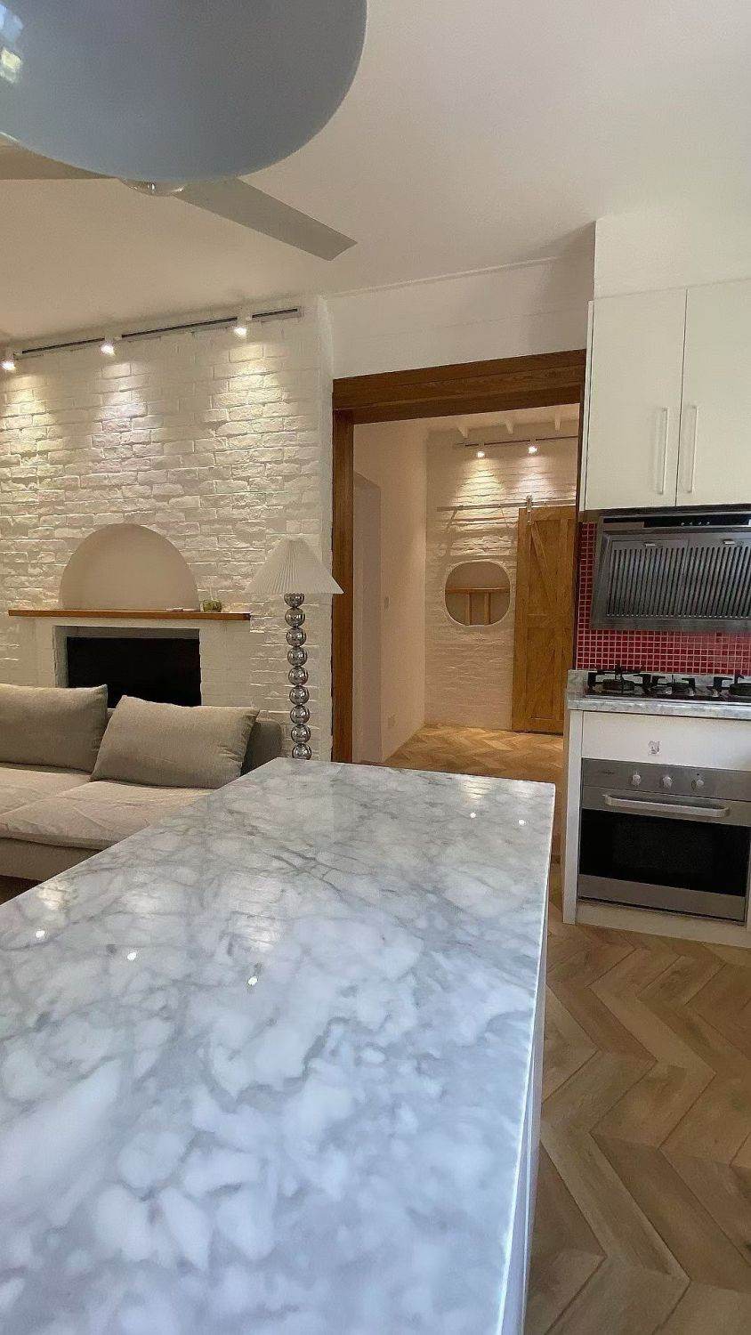 Housing image — Kitchen