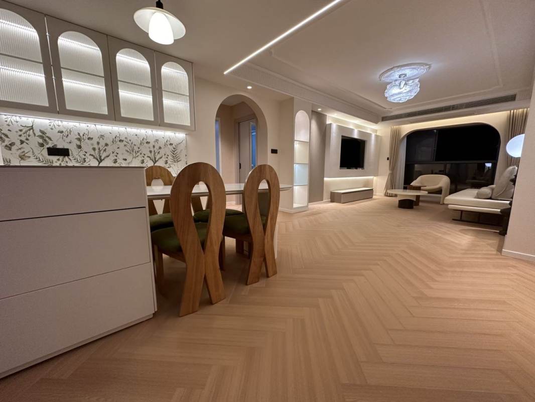 Housing image — Living Room