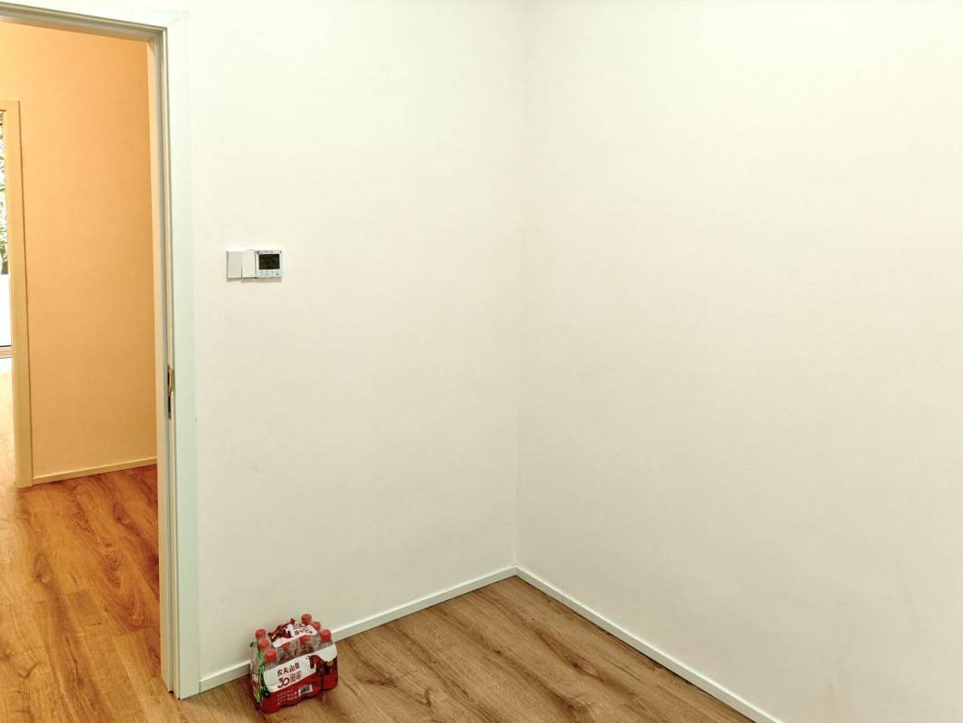 Housing image — Bedroom