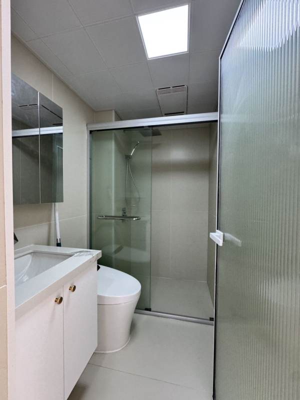 Housing image — Bathroom