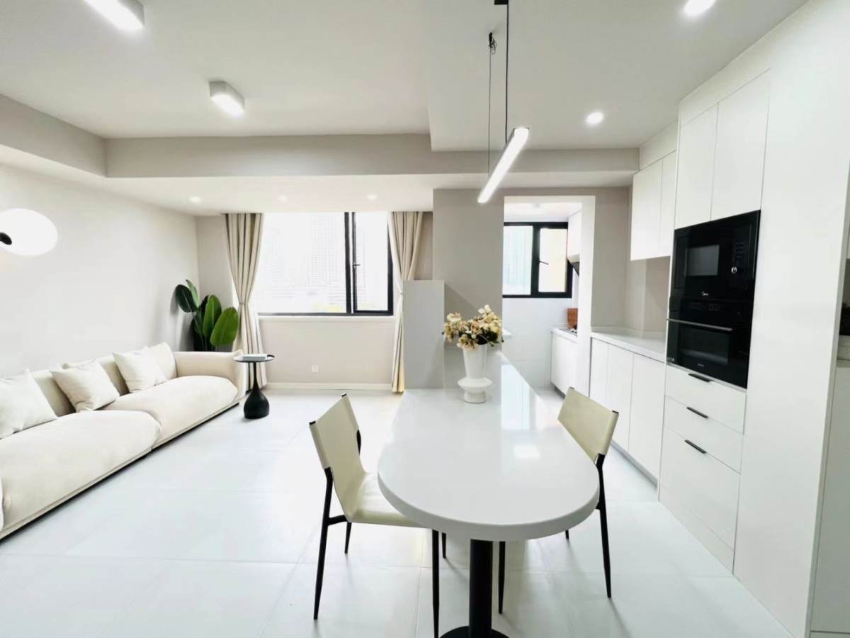 Housing image — Living Room